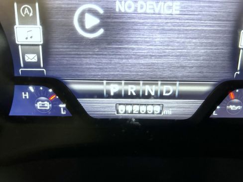 Used 2023 RAM 1500 Laramie image 14