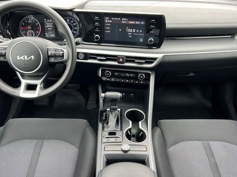 Used 2023 Kia K5 LXS image 17