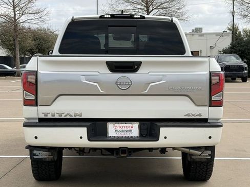 Used 2024 Nissan Titan Platinum Reserve w/ Moonroof Package image 5
