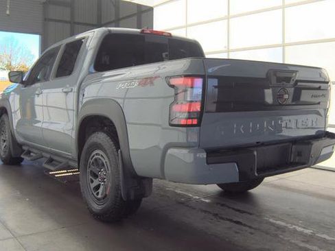 Used 2025 Nissan Frontier PRO-4X AWD/4WD image 4