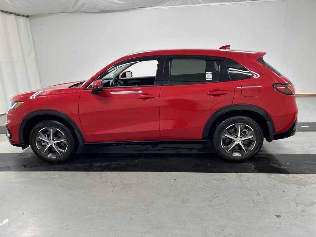 Used 2025 Honda HR-V EX-L image 6