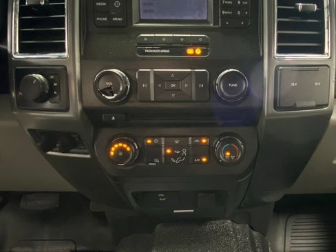 Used 2018 Ford F350 XLT w/ FX4 4x4 Off Road Package image 22