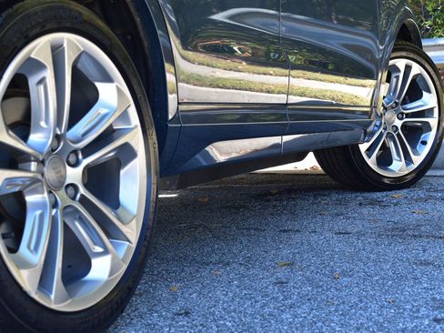 Used 2018 Audi Q3 2.0T Premium Plus w/ Premium Plus Package image 13