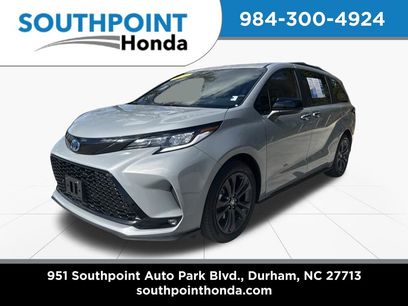 Used 2025 Toyota Sienna XSE w/ XSE Plus Package