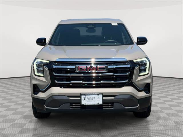 Used 2025 GMC Terrain Elevation AWD/4WD image 2