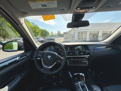 Used 2017 BMW X3 xDrive28i AWD/4WD image 11