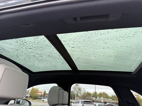 Used 2019 Porsche Cayenne S image 19