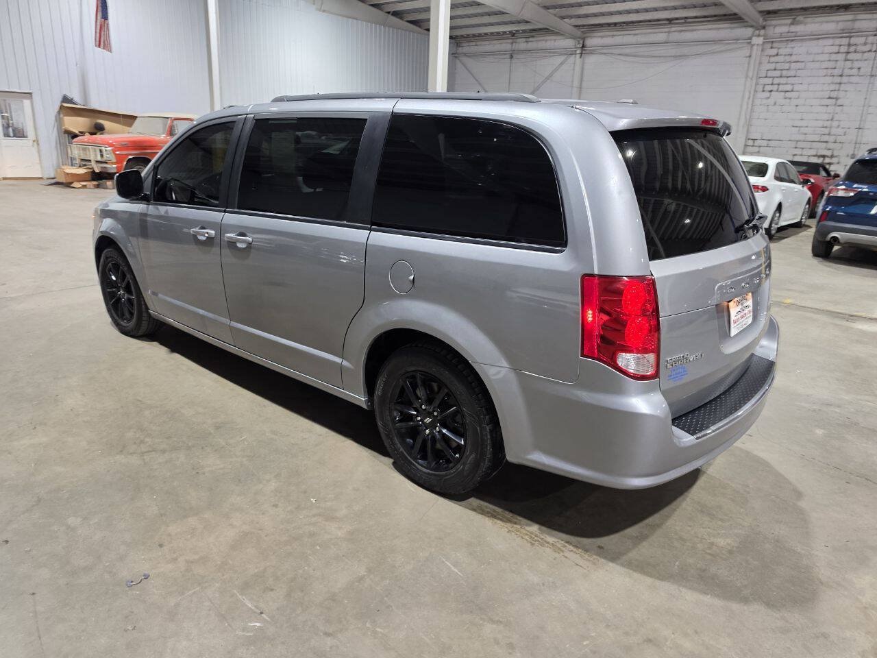 Used 2019 Dodge Grand Caravan GT FWD image 8