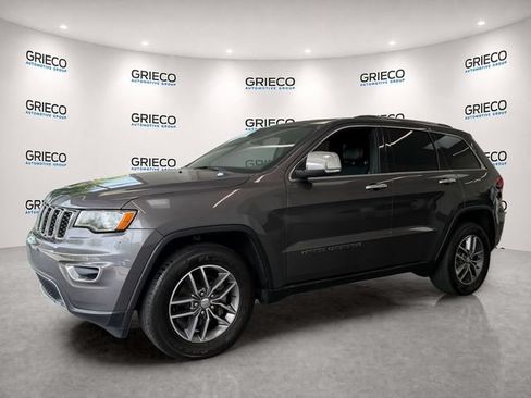Used 2018 Jeep Grand Cherokee Limited RWD image 3