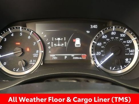 Certified 2024 Toyota Highlander LE AWD/4WD image 13