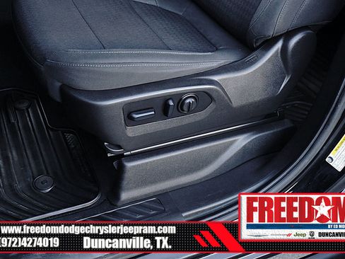 Used 2022 Chevrolet Silverado 2500 Custom w/ Custom Convenience Package image 34