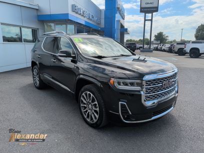 Used 2021 GMC Acadia Denali w/ LPO, Floor Liner Package