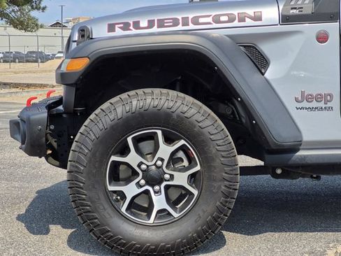 Used 2021 Jeep Wrangler Unlimited Rubicon AWD/4WD image 6