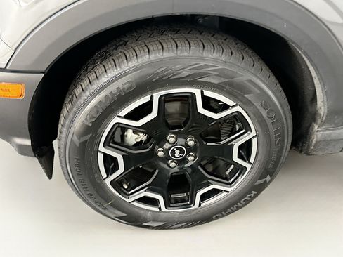 Used 2025 Ford Bronco Sport Outer Banks w/ Outer Banks Tech Package+ AWD/4WD image 11