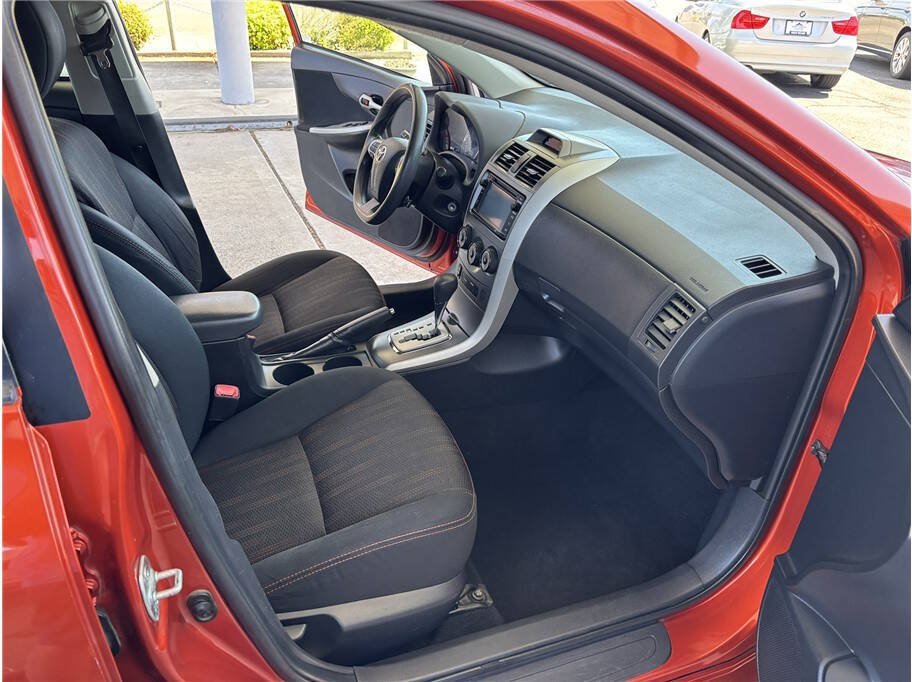 Used 2013 Toyota Corolla S Special Edition FWD image 16