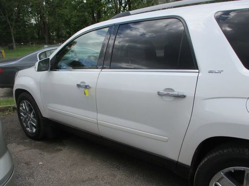 Used 2017 GMC Acadia Limited SLT AWD/4WD image 6