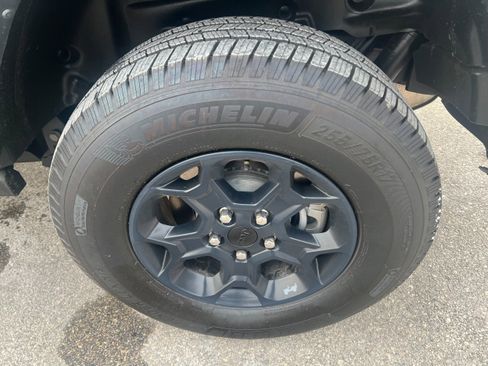 Used 2023 Jeep Wrangler Unlimited w/ Cold Weather Group image 9