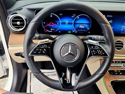 Used 2023 Mercedes-Benz E 450 4MATIC Sedan w/ Premium Package image 13