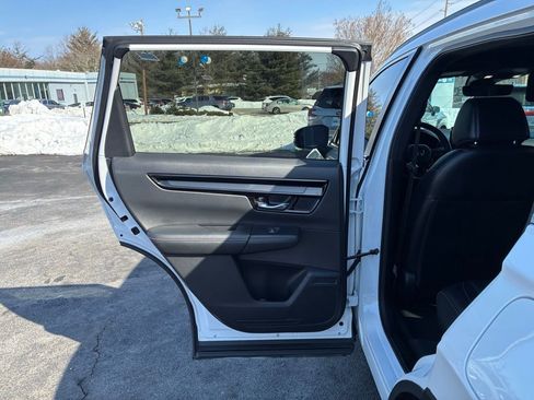 Used 2023 Honda CR-V Sport Touring image 43