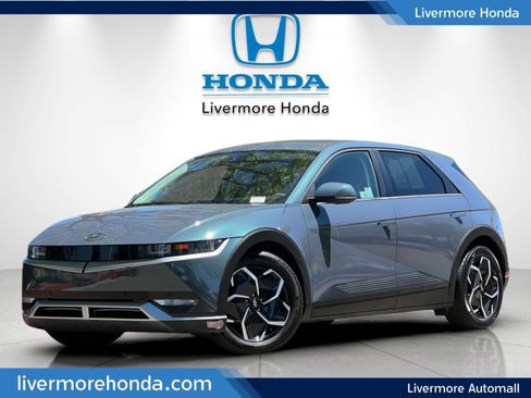 Used 2024 Hyundai Ioniq 5 SEL RWD image 1