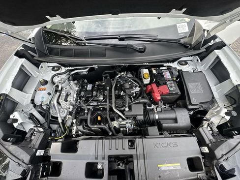 New 2026 Nissan Kicks SV image 28