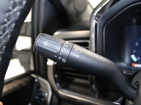 New 2026 Ford F250 Lariat w/ Black Appearance Package image 38