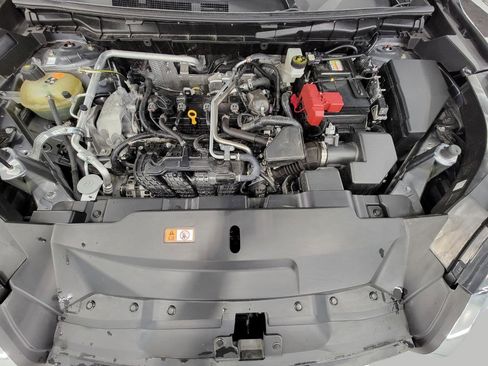 Used 2024 Mitsubishi Outlander AWD image 8