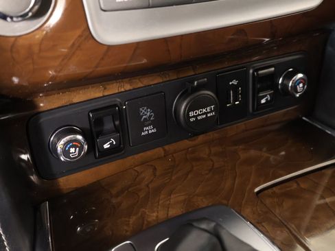Used 2019 INFINITI QX80 Luxe w/ 22" Wheel Package AWD/4WD image 9
