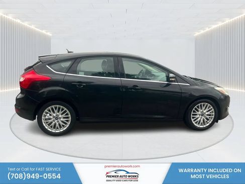 Used 2012 Ford Focus SEL FWD image 8