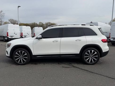 Certified 2022 Mercedes-Benz GLB 250 4MATIC image 4