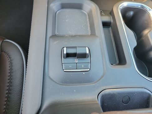 New 2026 GMC Sierra 2500 Denali w/ Denali Reserve Package image 36