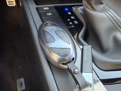 New 2026 Hyundai Elantra Sport FWD image 34