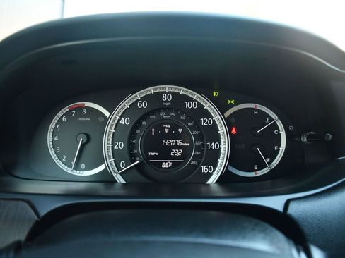 Used 2014 Honda Accord EX image 19