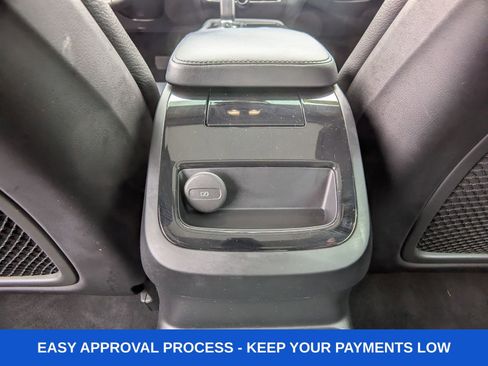 Used 2023 Volvo S60 T8 Plus image 17