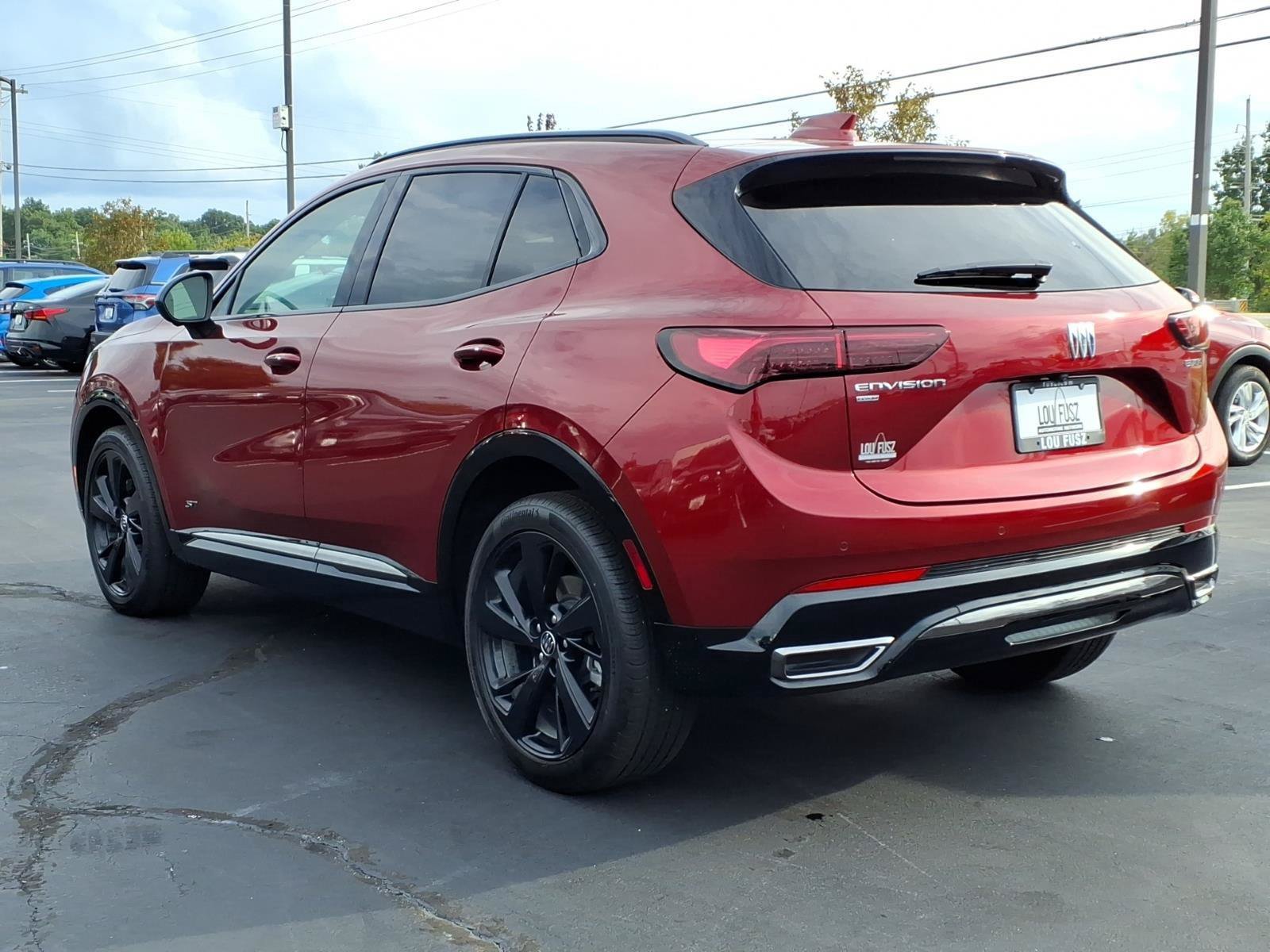 Used 2024 Buick Envision Sport Touring AWD/4WD image 5