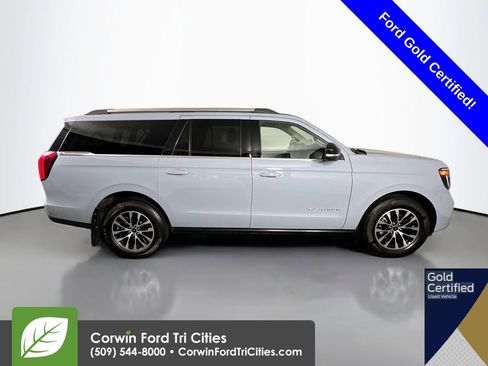 Certified 2025 Ford Expedition Max Platinum image 19