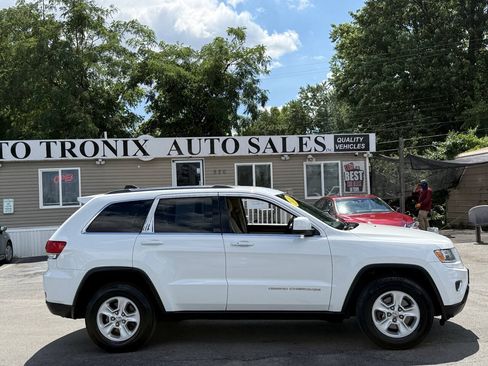 Used 2014 Jeep Grand Cherokee Laredo w/ Quick Order Package 23E AWD/4WD image 6