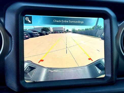 Used 2021 Jeep Gladiator Sport AWD/4WD image 21
