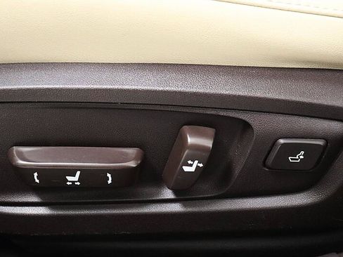 Used 2017 Lexus ES 350 w/ Premium Package FWD image 38
