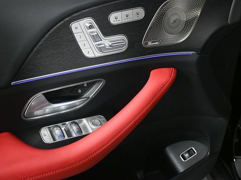 Certified 2025 Mercedes-Benz GLE 450 4MATIC Coupe image 8