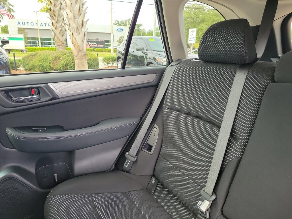Used 2019 Subaru Outback 2.5i Premium AWD/4WD image 14