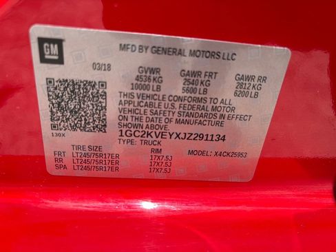Used 2018 Chevrolet Silverado 2500 LT w/ LT Convenience Package AWD/4WD image 28