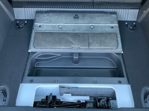 New 2025 Ford Bronco 4-Door image 19