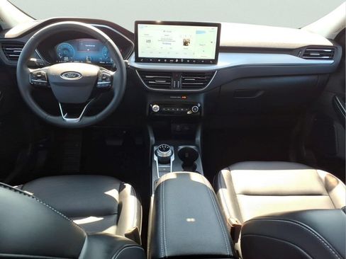 Certified 2024 Ford Escape Platinum AWD/4WD image 12