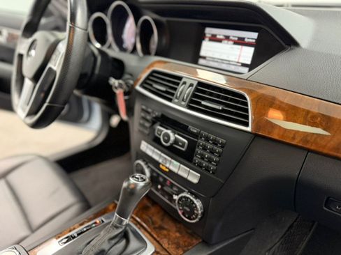 Used 2013 Mercedes-Benz C 300 4MATIC Sedan image 75