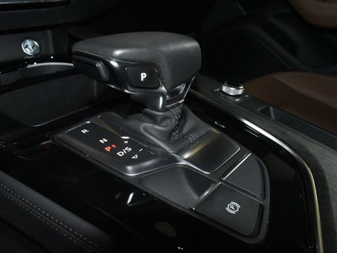 Used 2024 Audi A4 2.0T Premium Plus image 37