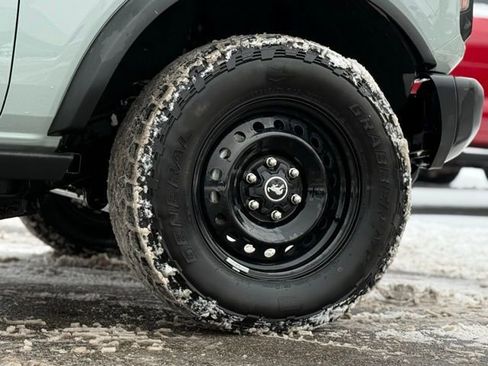 Used 2023 Ford Bronco Black Diamond image 42