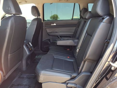 Certified 2023 Volkswagen Atlas SE FWD image 22