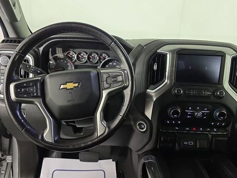Used 2021 Chevrolet Silverado 2500 LTZ w/ LTZ Convenience Package image 11