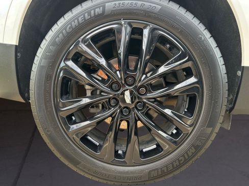 Used 2021 Cadillac XT5 Sportv image 9